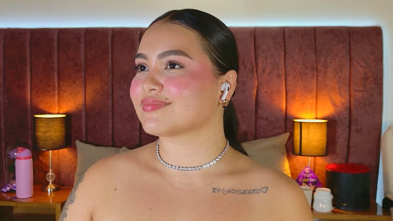 Evelin_Lombardi's Streamate show and profile