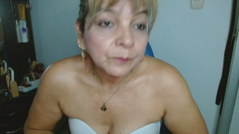 cecilisex's Streamate show and profile