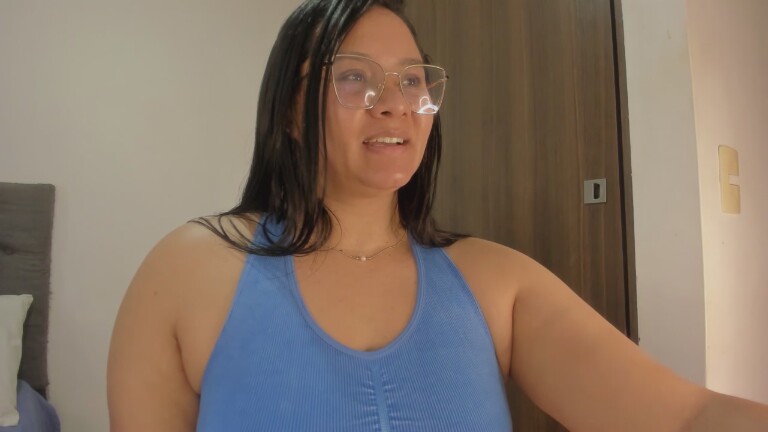 Elissa21's Streamate show and profile