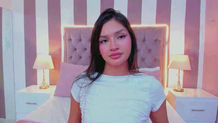 AuraClark's Streamate show and profile