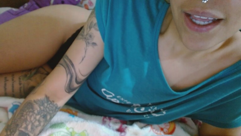 Lolaa888's Streamate show and profile