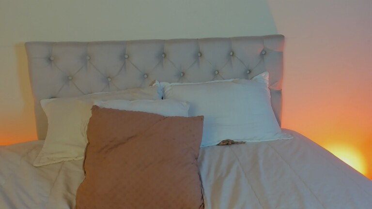 Daphnegb's Streamate show and profile