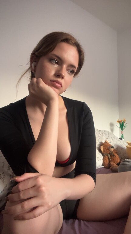 Dolly_scott's Streamate show and profile