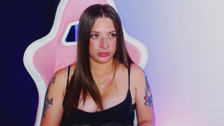 KloePiink's Streamate show and profile