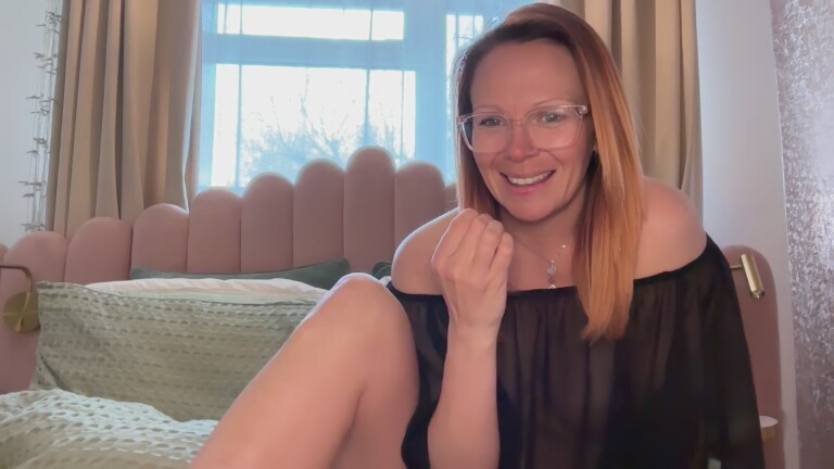 MelodyRoseUK's Streamate show and profile