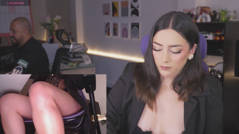 KimbeerlyClars's Streamate show and profile