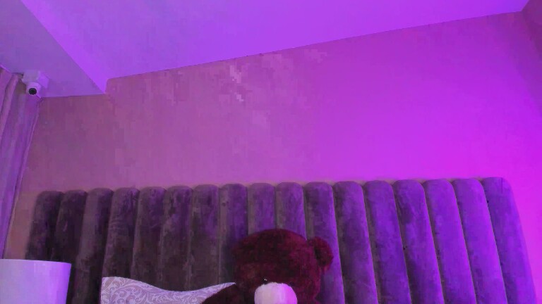 AuraRosse's Streamate show and profile