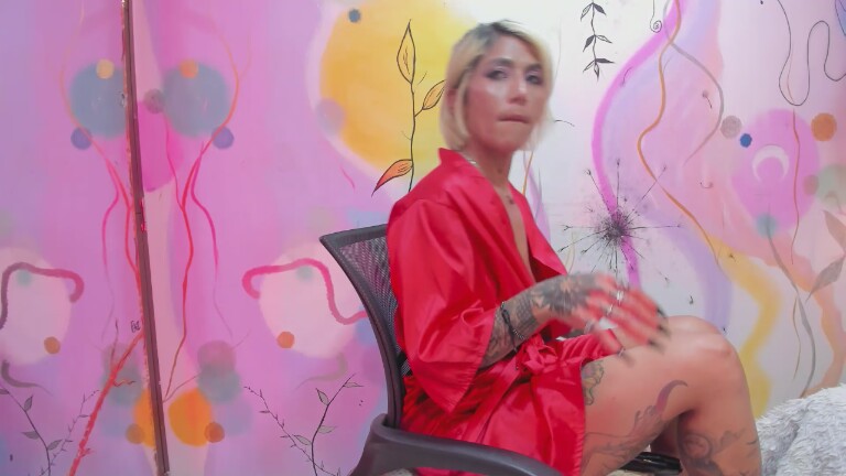 AmbeerLie's Streamate show and profile