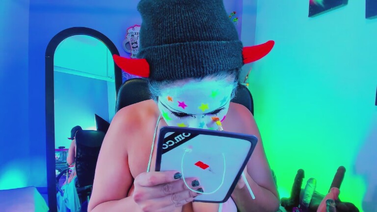 Kuromi69's Streamate show and profile