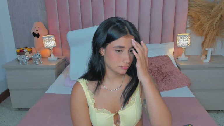 JulietaKennedy's Streamate show and profile