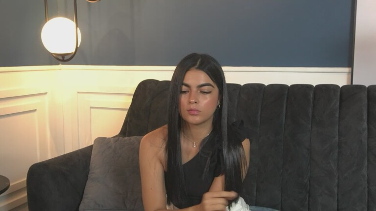 GabyReid's Streamate show and profile