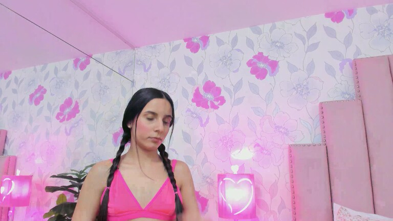 CrystalDavis's Streamate show and profile