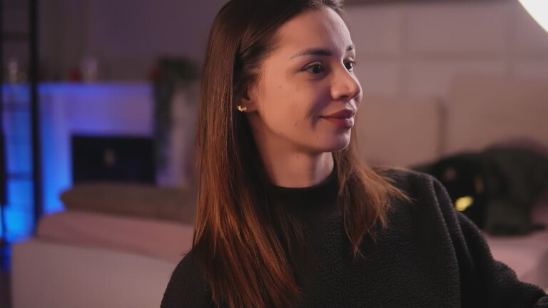 FlirtyFawn's Streamate show and profile