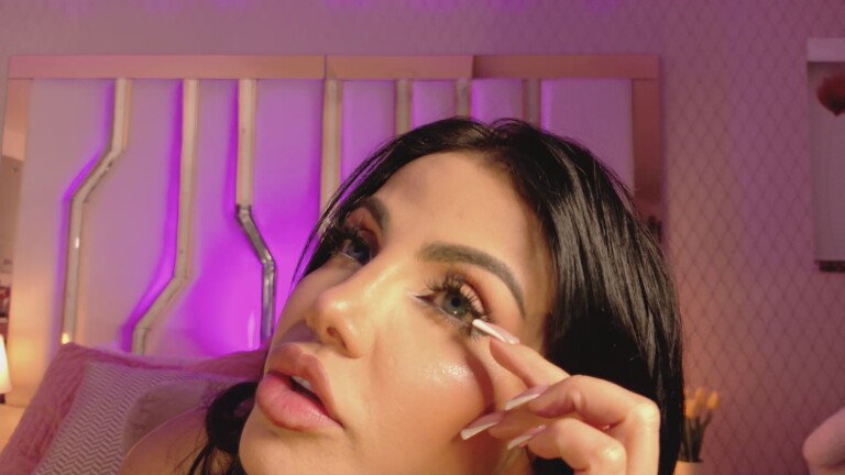 LucyHills39's Streamate show and profile