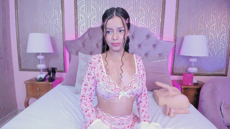 EvonieCarter's Streamate show and profile