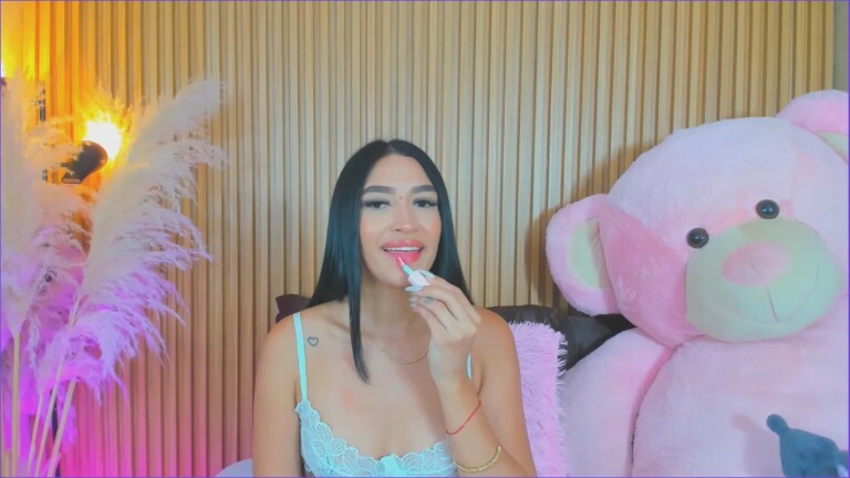 HemmaThompsonn's Streamate show and profile