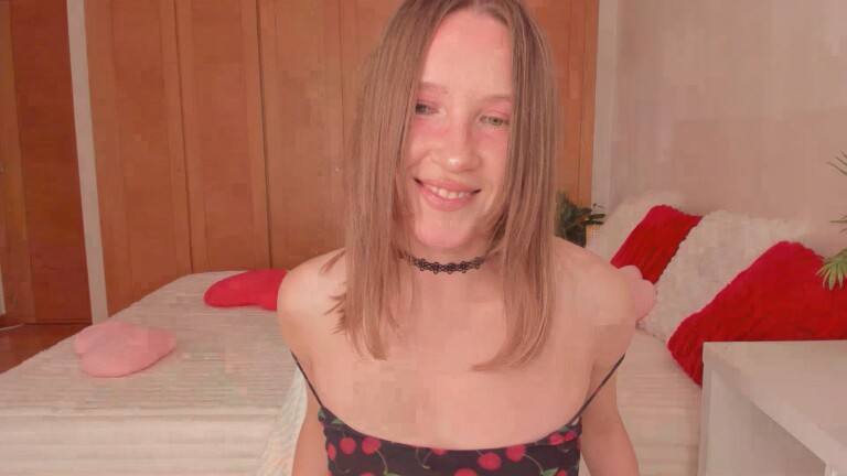 EmilyJune's Streamate show and profile