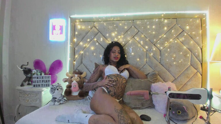 Nix_Montiel's Streamate show and profile