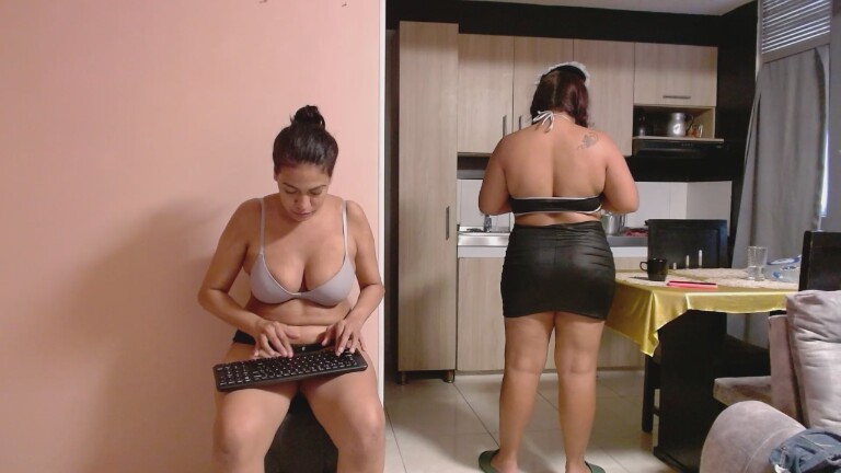 Karenssex92's Streamate show and profile