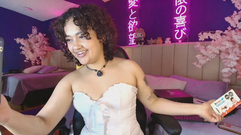 ZarahRosse's Streamate show and profile
